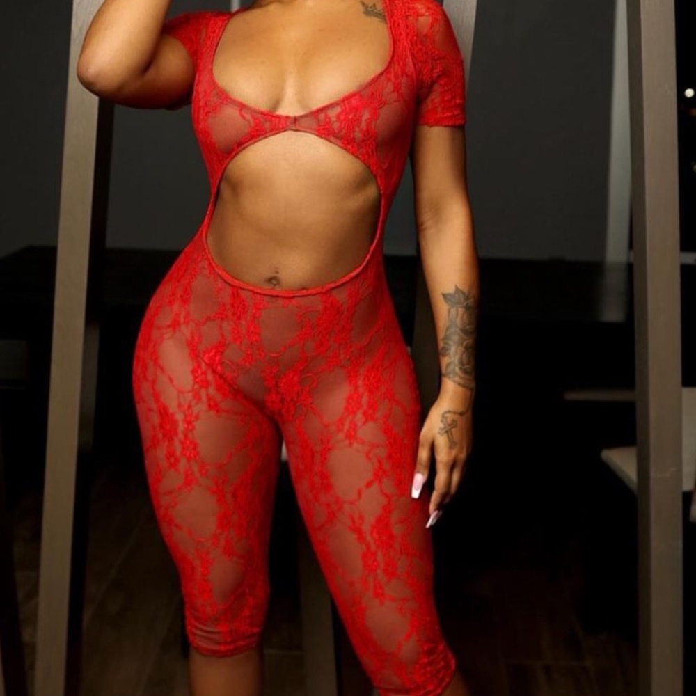 KINGOFSTYLE LACE ME JUMPSUIT.